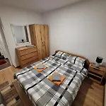 Stan Na Dan Uno * Modrica