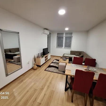 Apartment Stan Na Dan Uno *