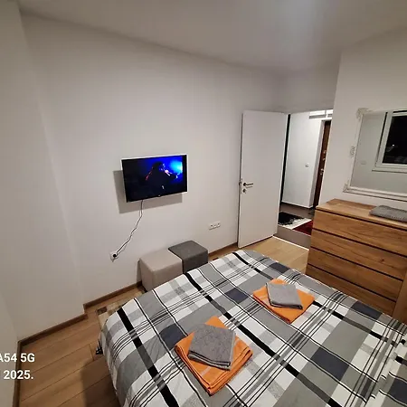 Apartment Stan Na Dan Uno Modrica