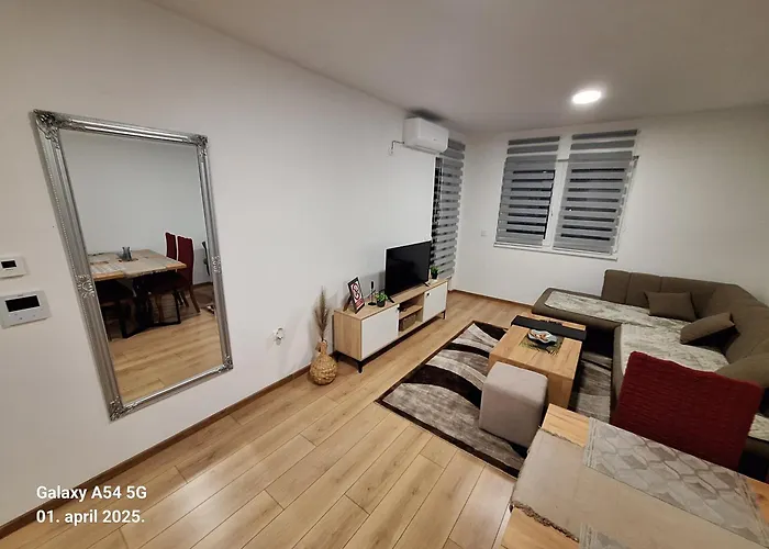 Apartment Stan Na Dan Uno *